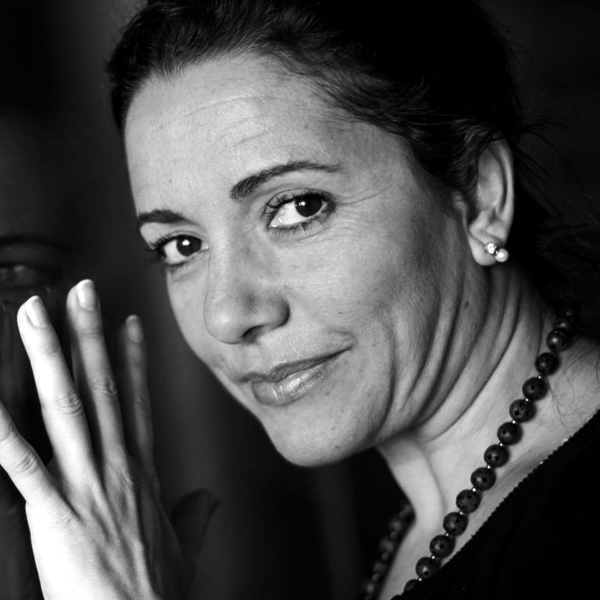 Eva La Yerbabuena